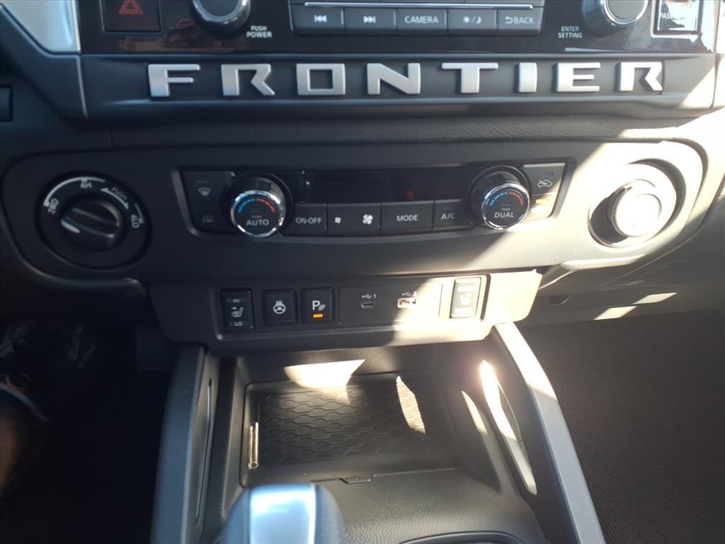 2026 Nissan Frontier SV - Photo 18