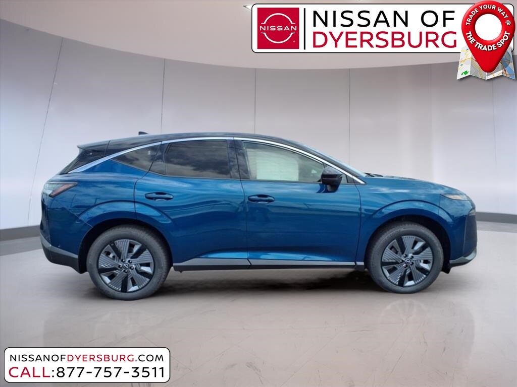 2025 Nissan Murano SL photo 2