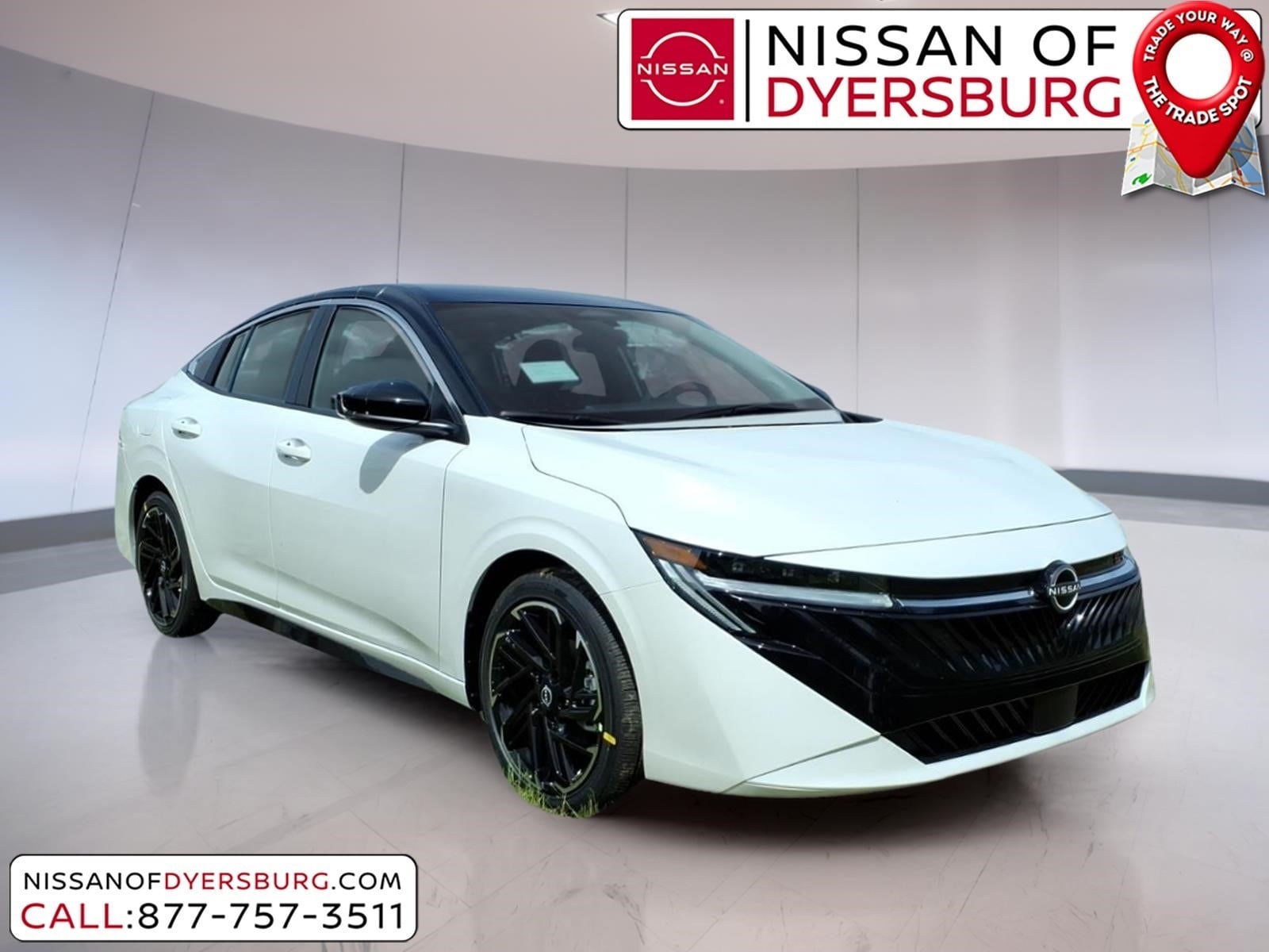 2026 Nissan Sentra SR CVT's photo
