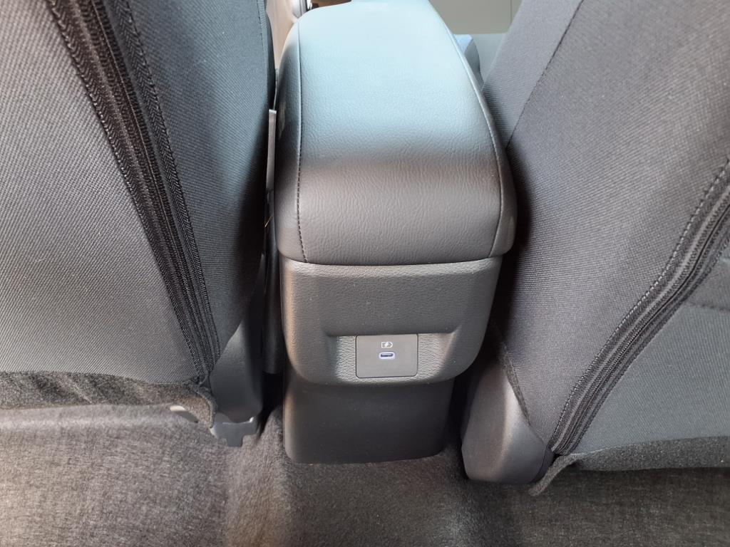 2025 Nissan Versa Sedan SV - Photo 26