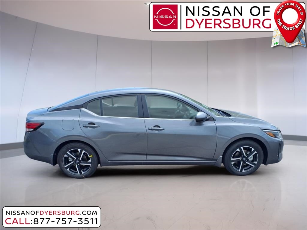 2025 Nissan Sentra SV photo 2