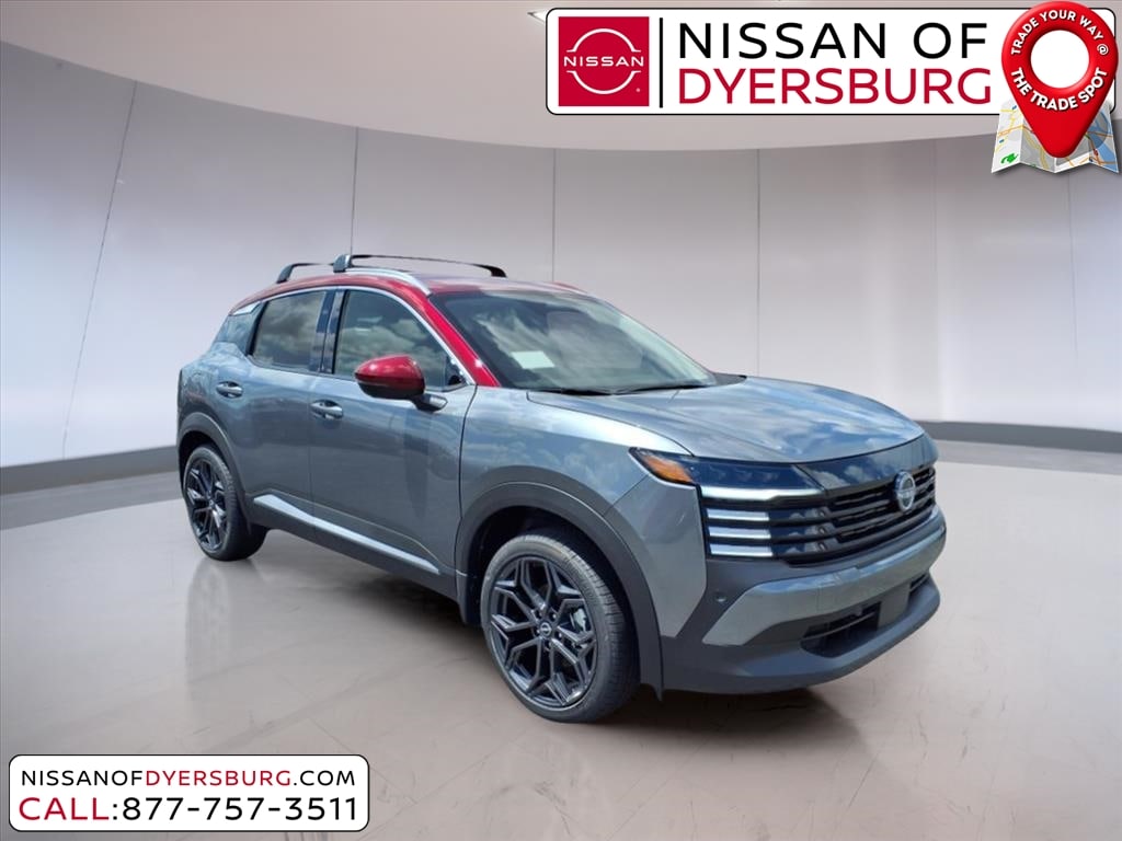 2025 Nissan Kicks SR AWD's photo