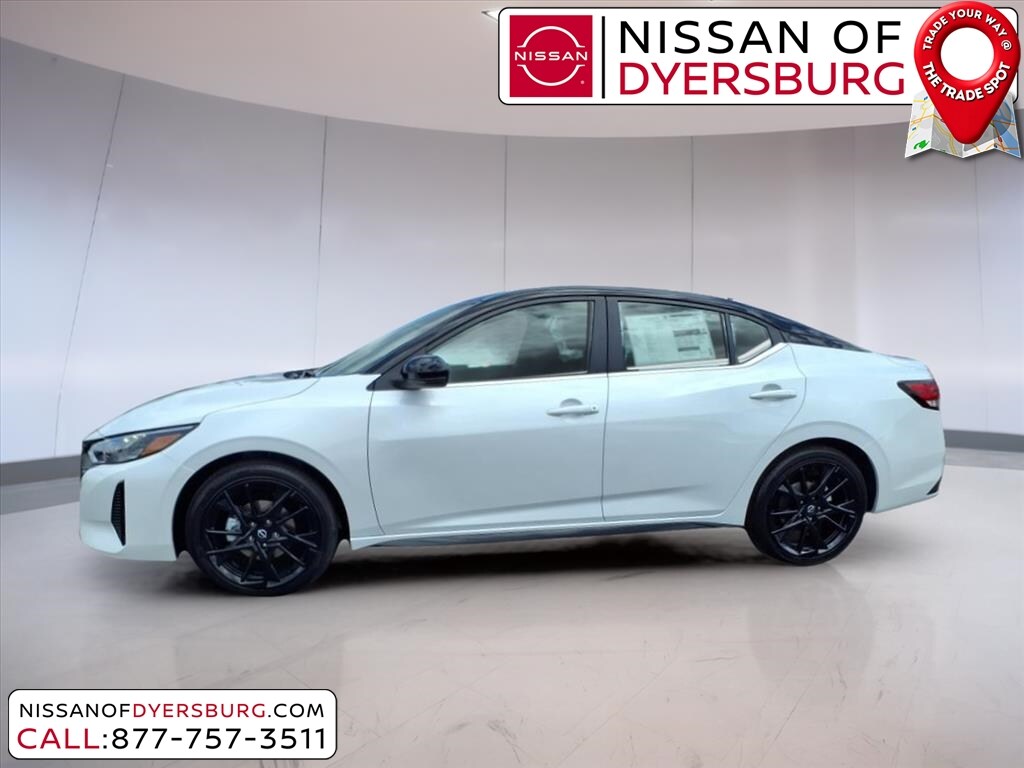 2025 Nissan Sentra SR photo 4