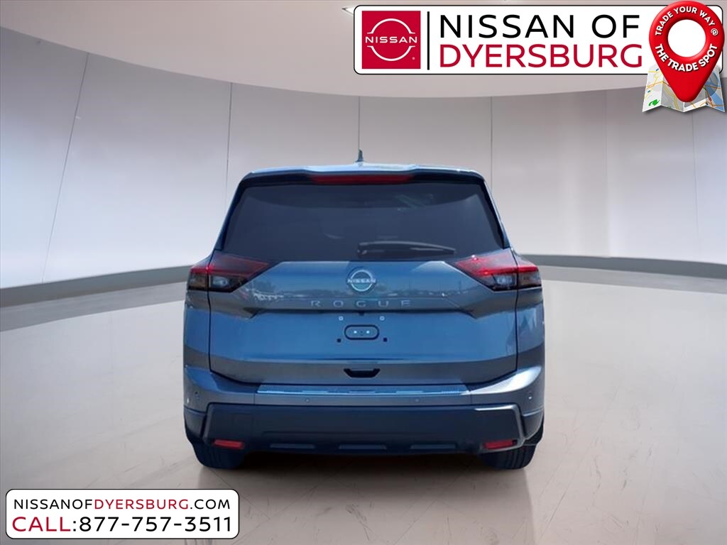 2026 Nissan Rogue SV photo 3