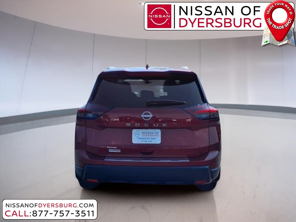 2026 Nissan Rogue SV photo 3