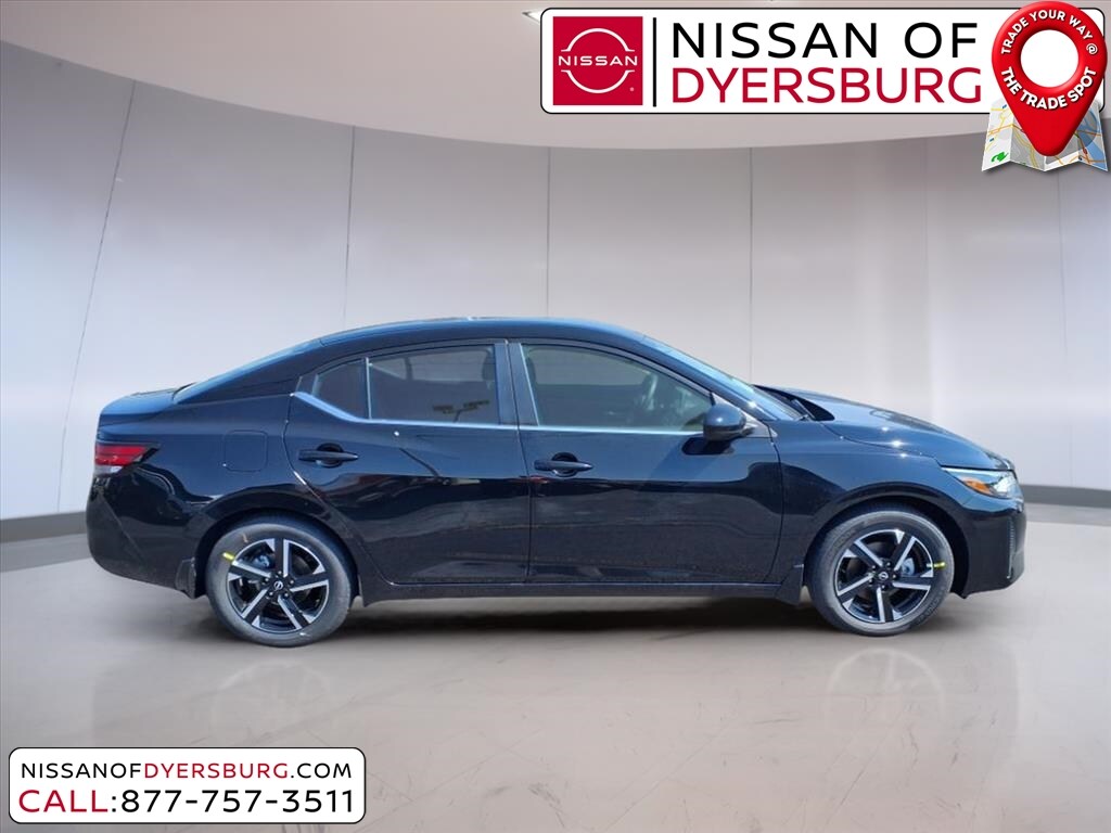 2025 Nissan Sentra SV photo 2