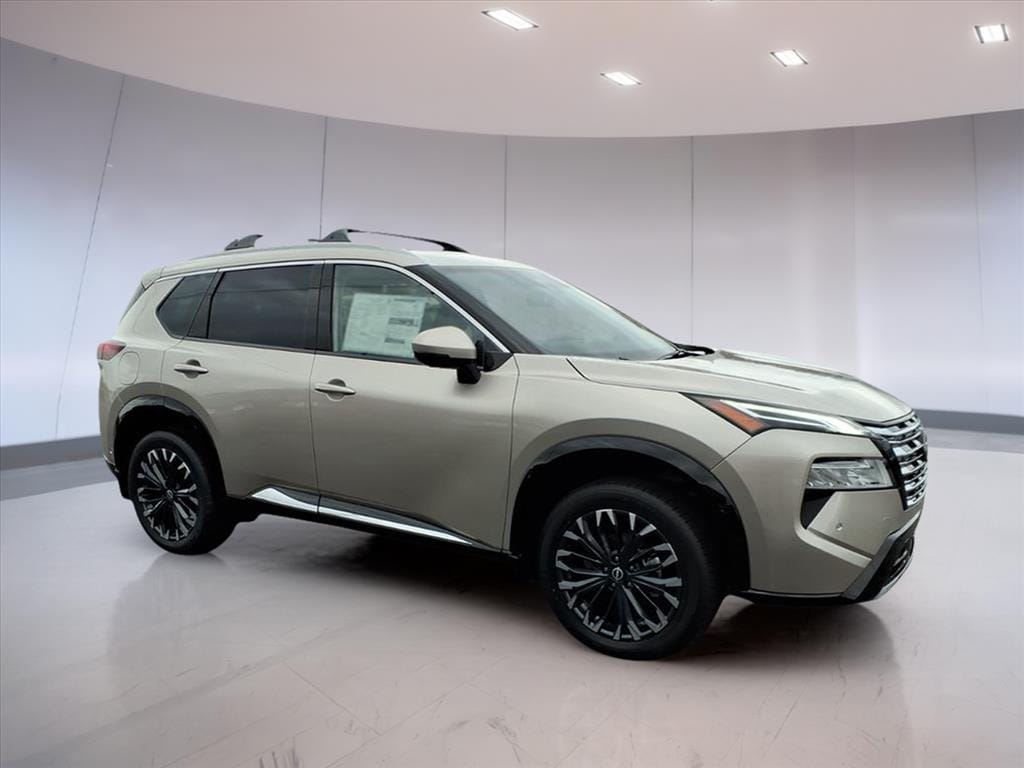 2026 Nissan Rogue Platinum's photo