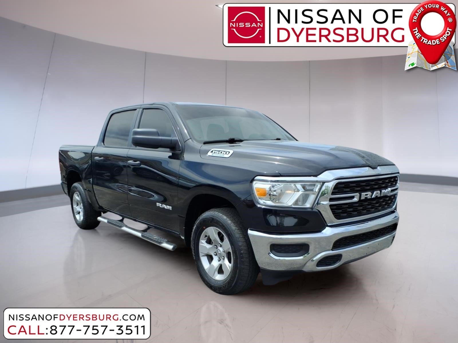 2024 RAM 1500 Big Horn/Lone Star 4x4 Crew Cab 5'7's photo