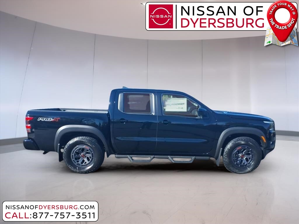 2026 Nissan Frontier PRO-X photo 2