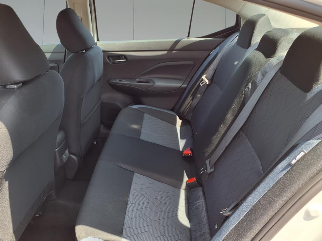2025 Nissan Versa Sedan SV - Photo 23