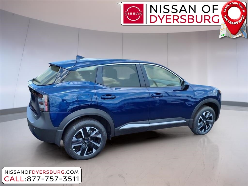 2025 Nissan Kicks SV photo 3