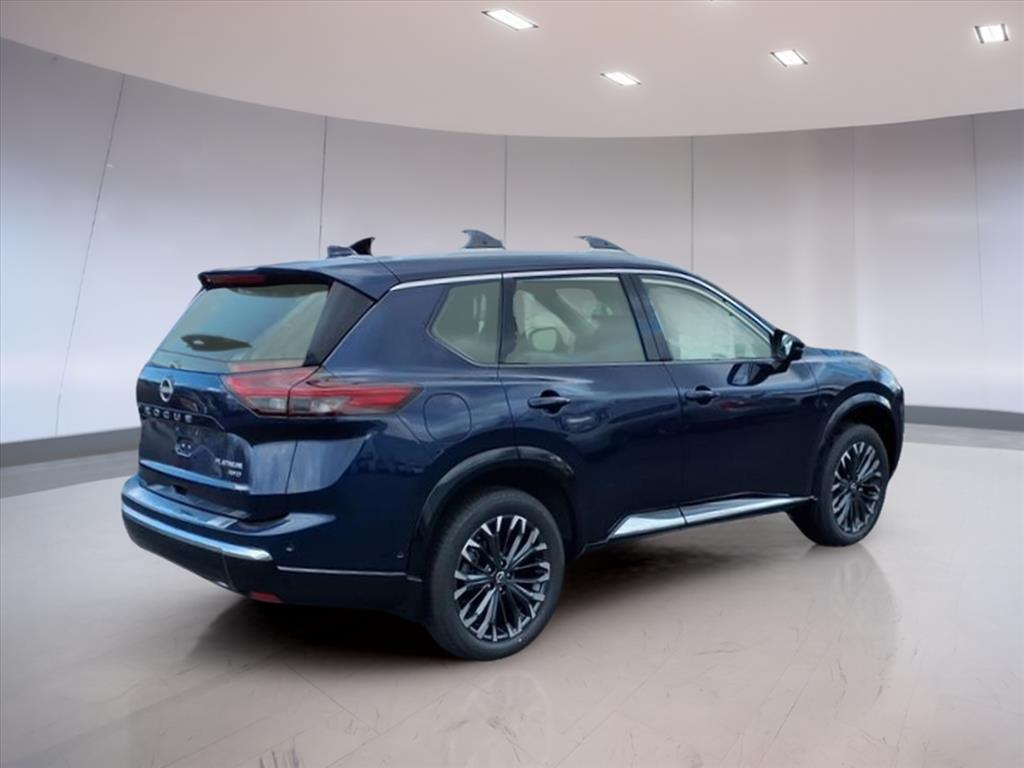 2026 Nissan Rogue Platinum photo 3