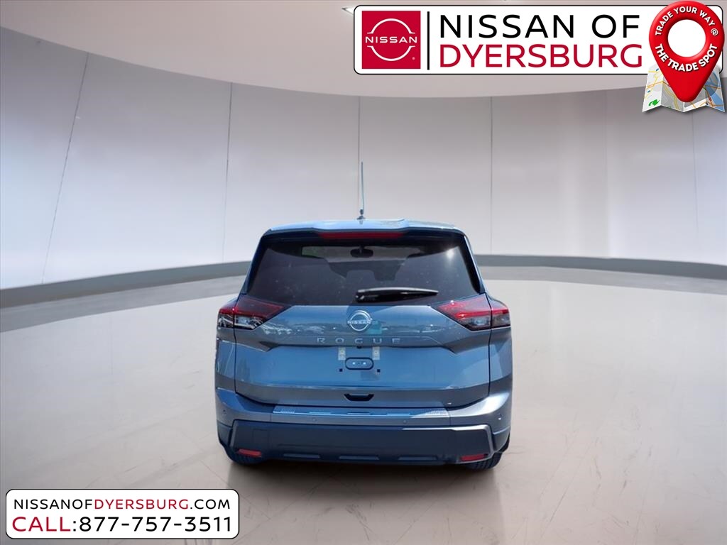 2026 Nissan Rogue SV photo 3