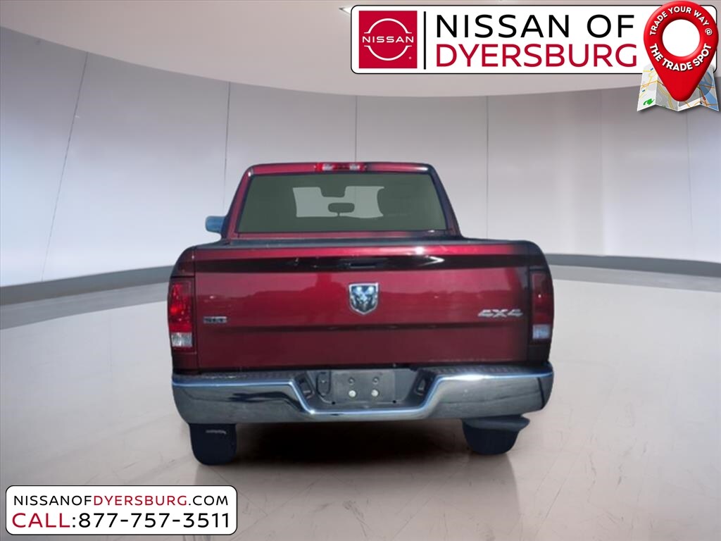 2024 Ram 1500 Classic SLT photo 4