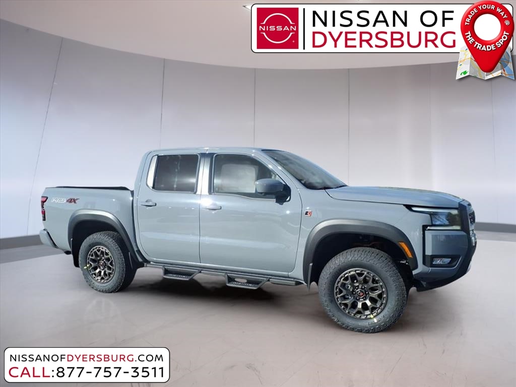 2026 Nissan Frontier PRO-4X's photo