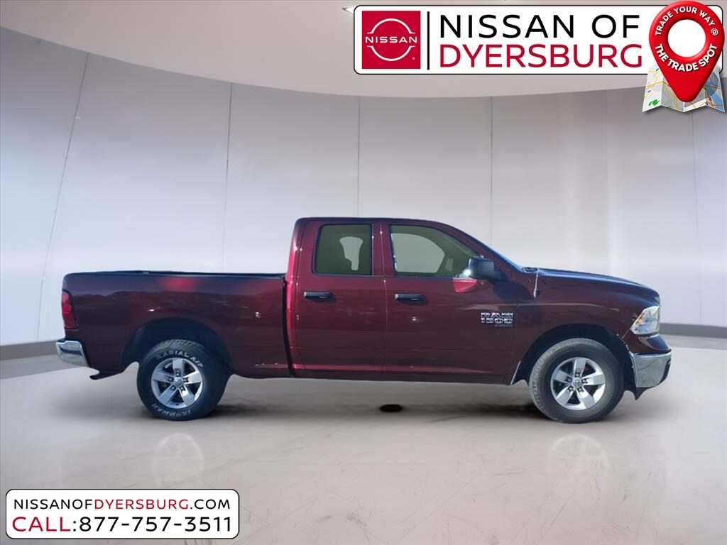 2024 Ram 1500 Classic SLT photo 2