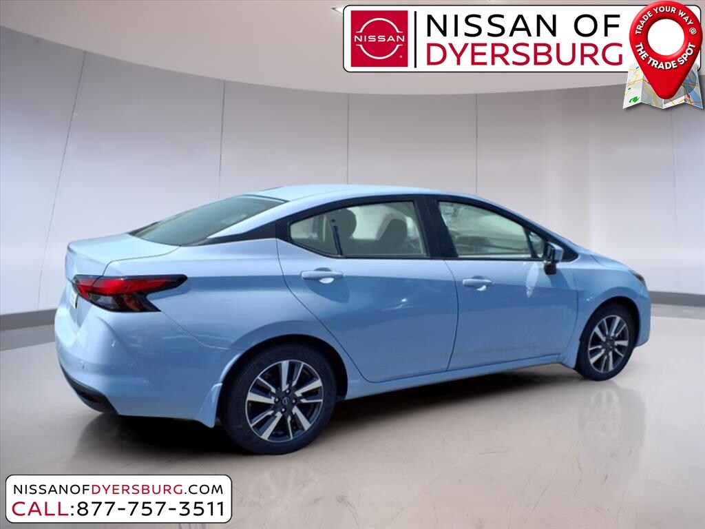 2025 Nissan Versa 1.6 SV photo 3