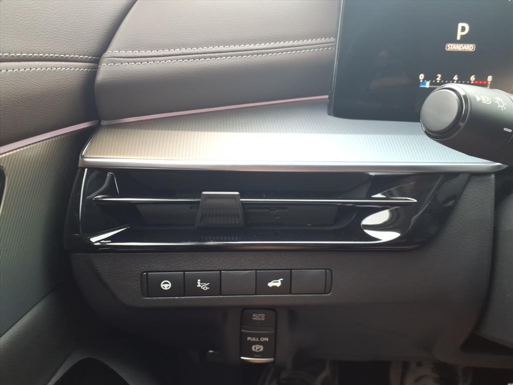 2026 Nissan Murano Platinum - Photo 14