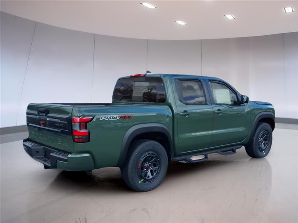 2026 Nissan Frontier PRO-4X photo 3