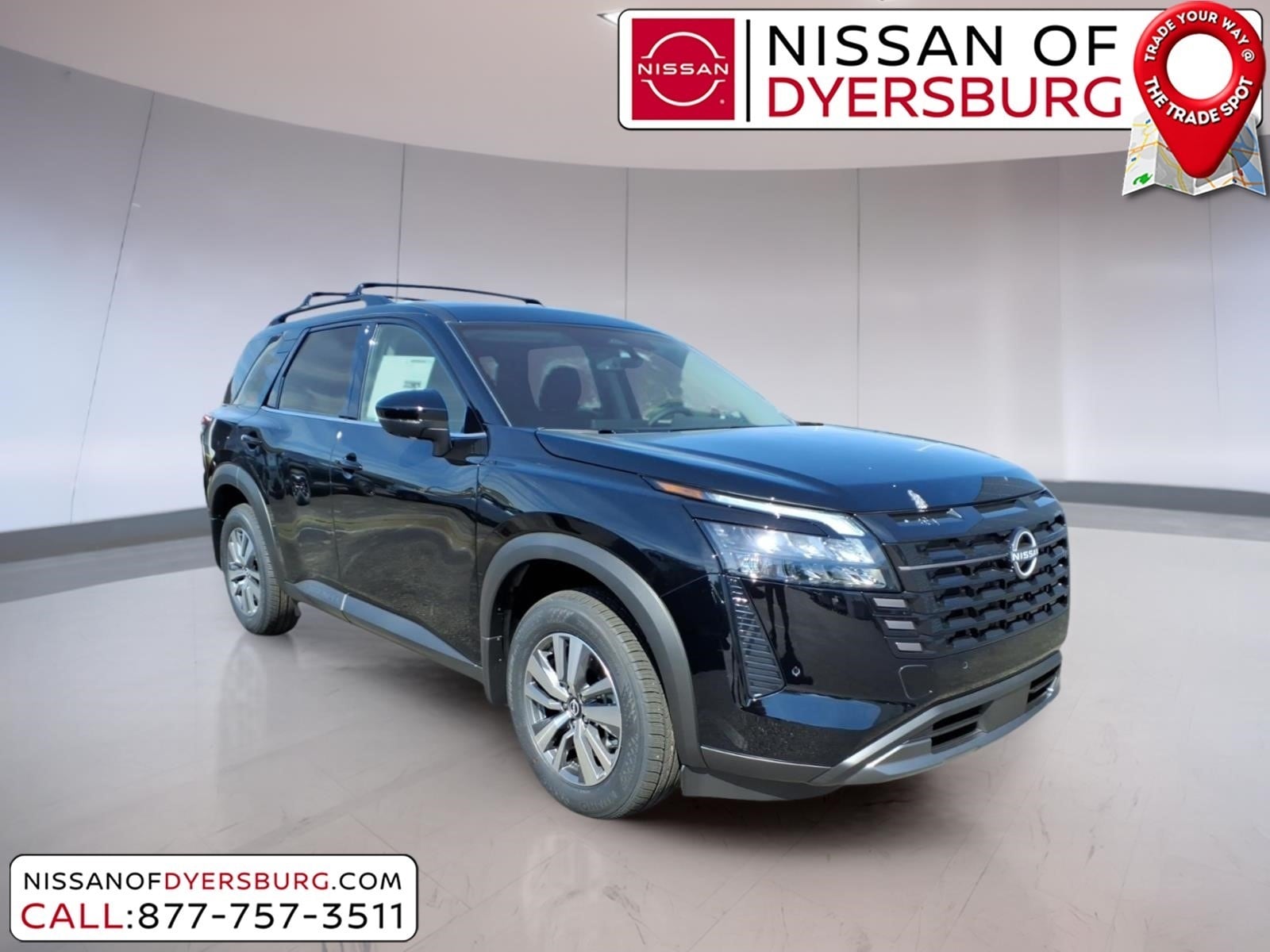 2026 Nissan Pathfinder SL 2WD's photo