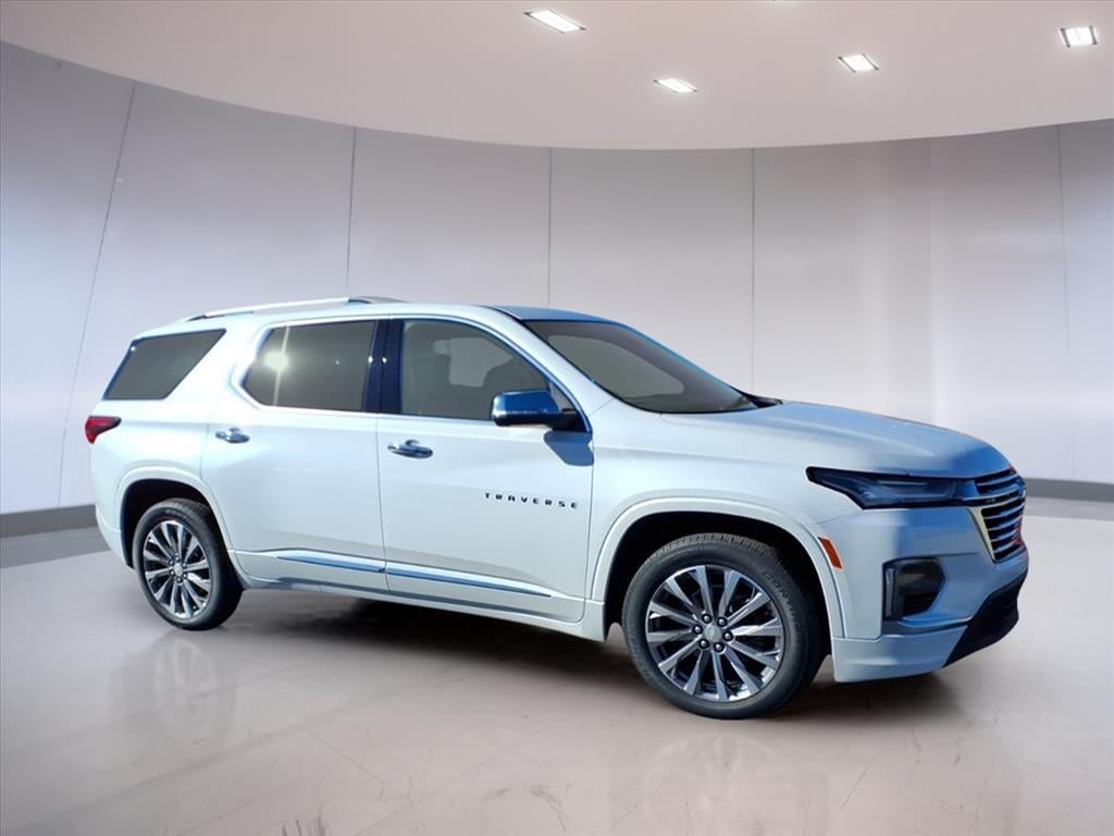 2023 Chevrolet Traverse Premier's photo