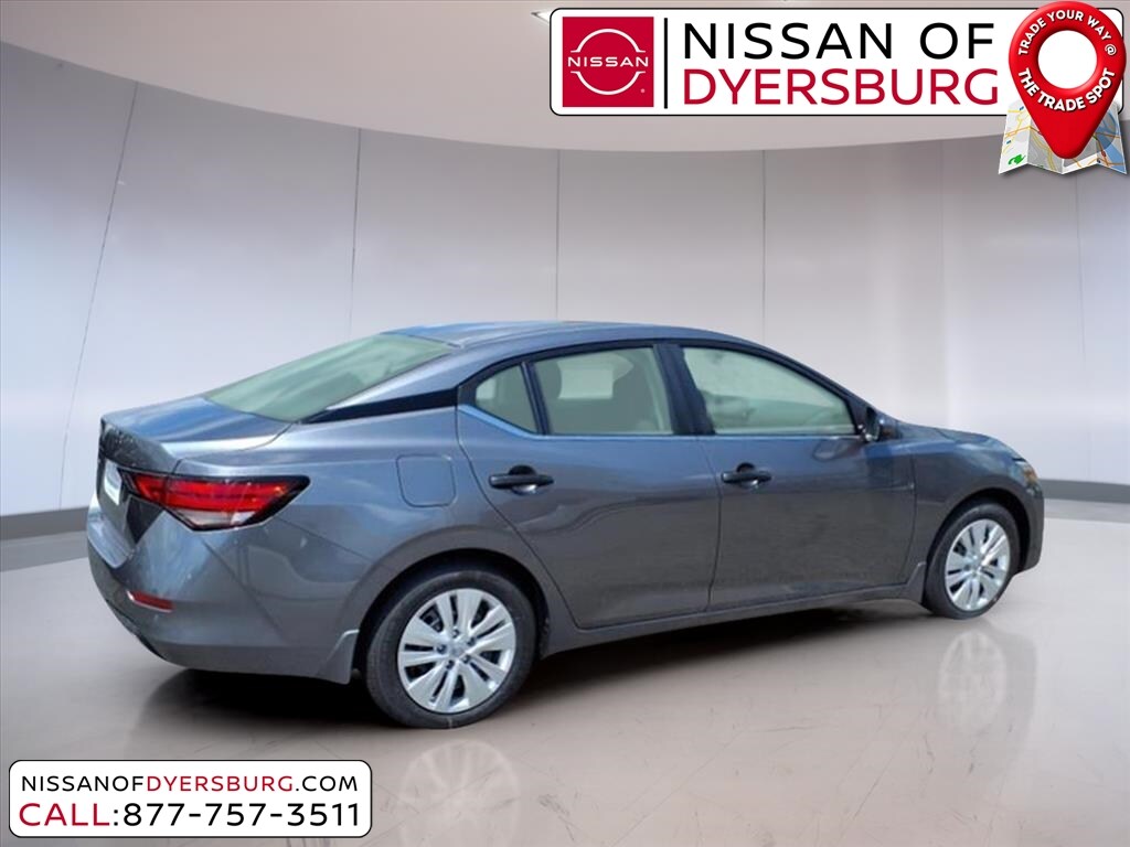 2025 Nissan Sentra S photo 3