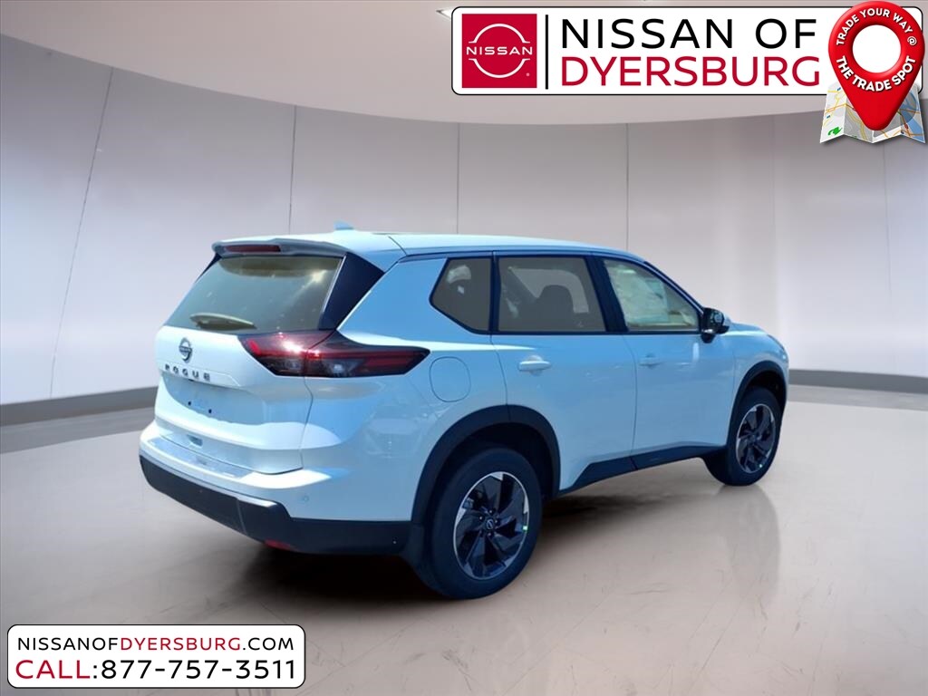 2026 Nissan Rogue SV photo 3
