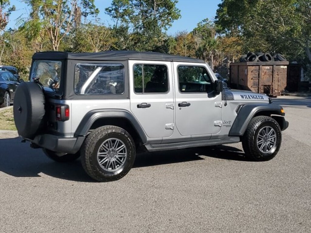 Used 2018 Jeep Wrangler Unlimited Sport SUV