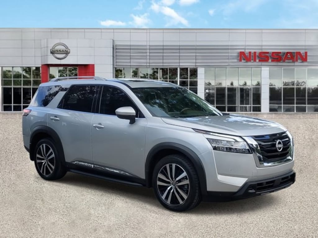 Certified 2024 Nissan Pathfinder Platinum SUV