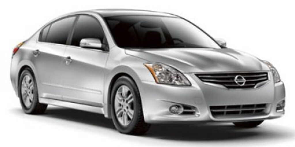 Used 2011 Nissan Altima 2.5 SL Sedan