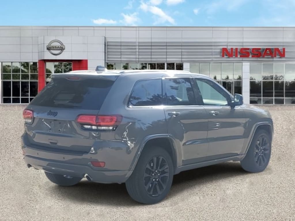 Used 2021 Jeep Grand Cherokee Laredo X SUV