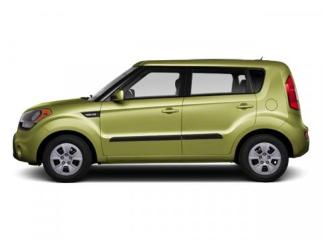 Used 2013 Kia Soul Base Hatchback