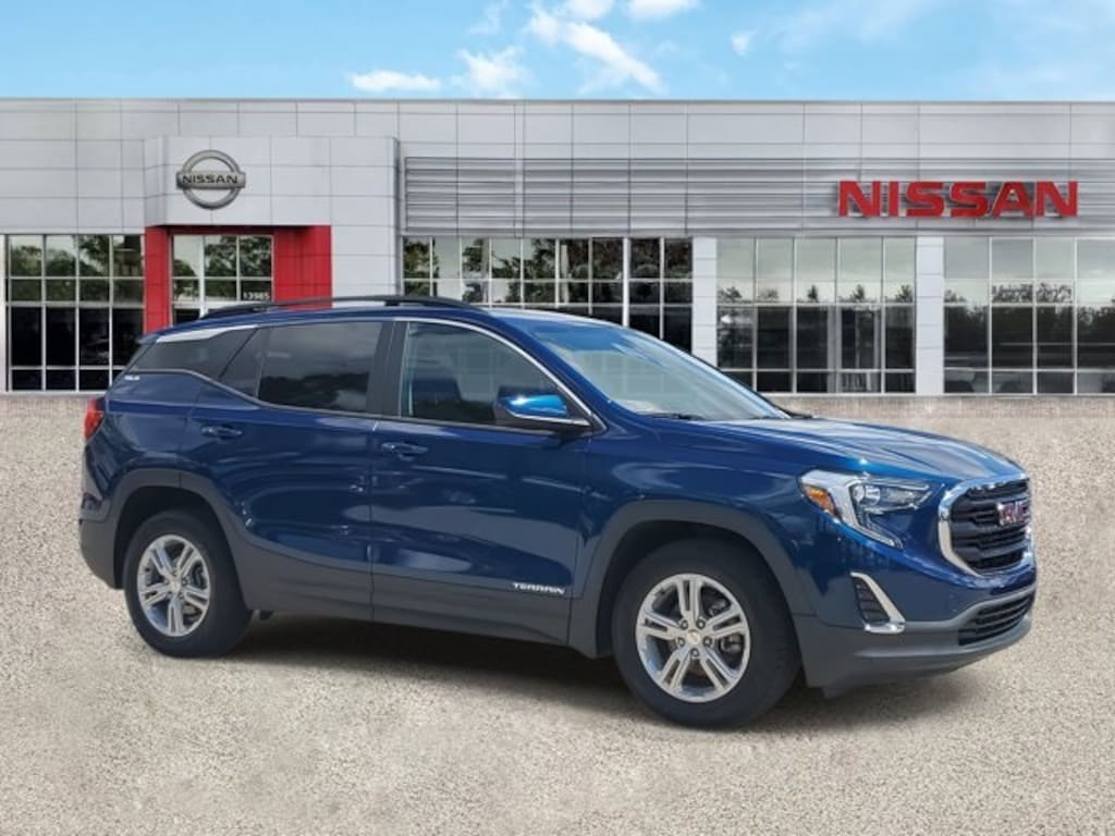 Used 2021 GMC Terrain SLE SUV
