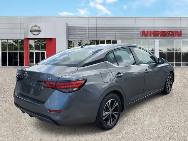 2023 Nissan Sentra SV photo 3