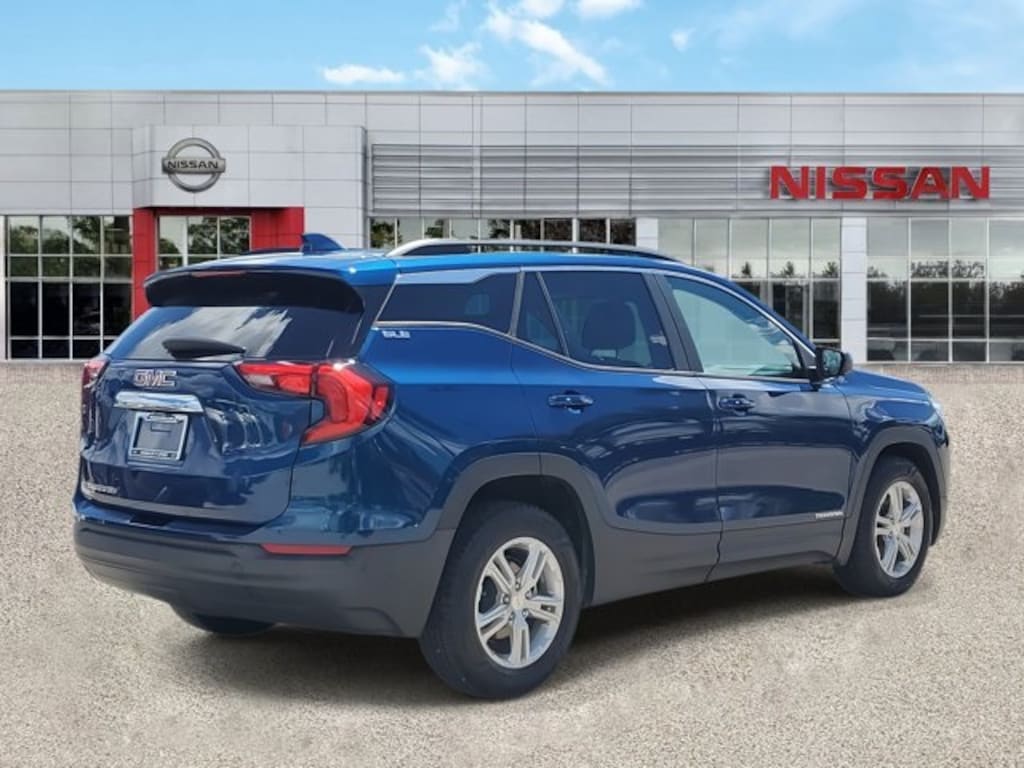 Used 2021 GMC Terrain SLE SUV