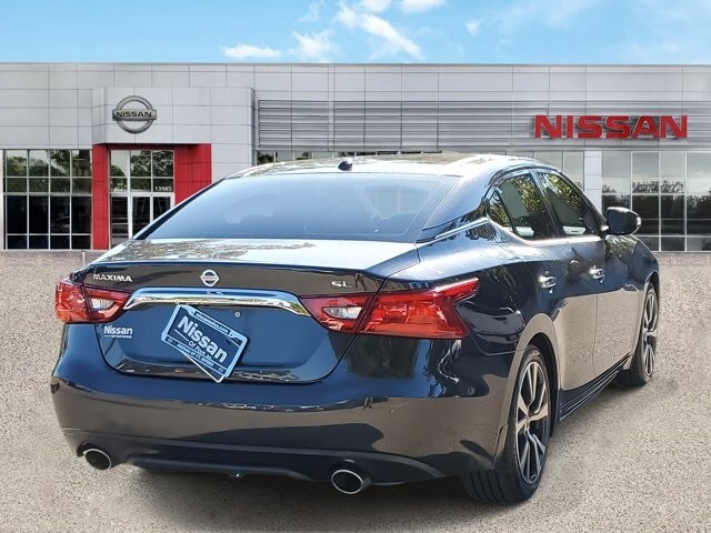2017 Nissan Maxima SL photo 4