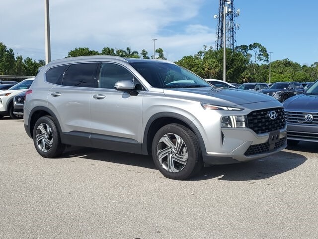2023 Hyundai Santa Fe SEL photo 2