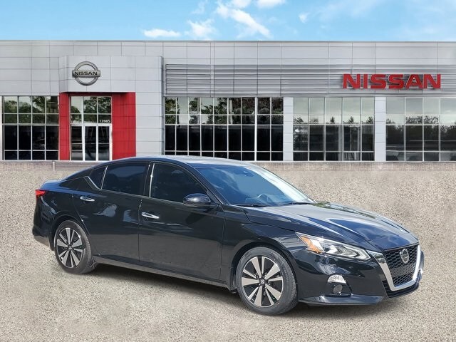 2022 Nissan Altima 2.5 SL photo 2