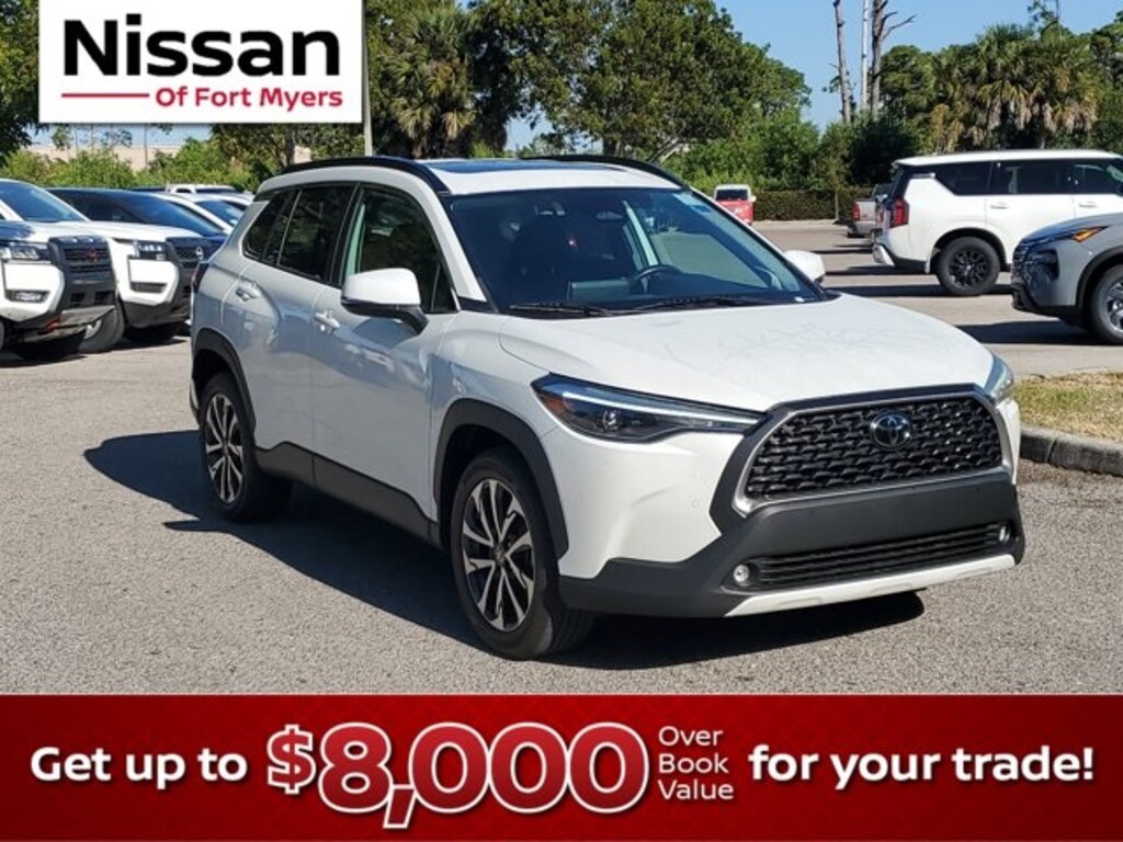 Used 2023 Toyota Corolla Cross XLE SUV