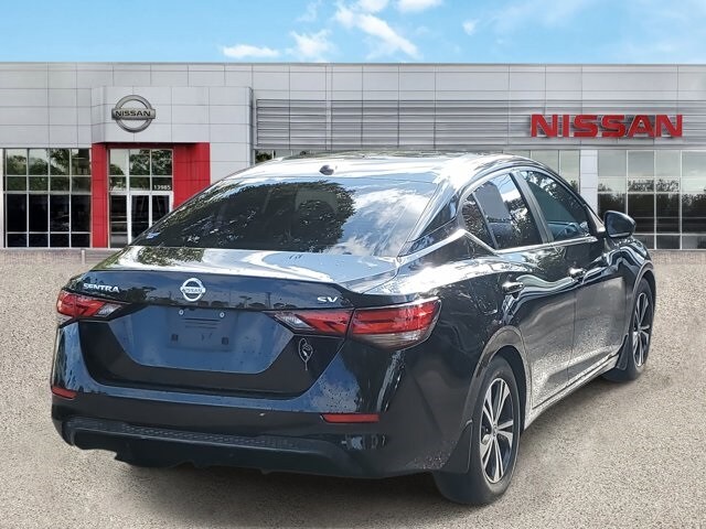 2020 Nissan Sentra SV photo 3