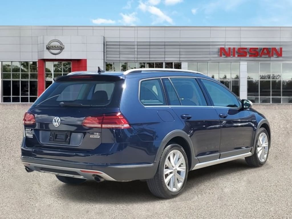 Used 2018 Volkswagen Golf Alltrack TSI SE Wagon