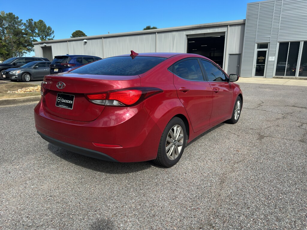 2015 Hyundai Elantra SE photo 3
