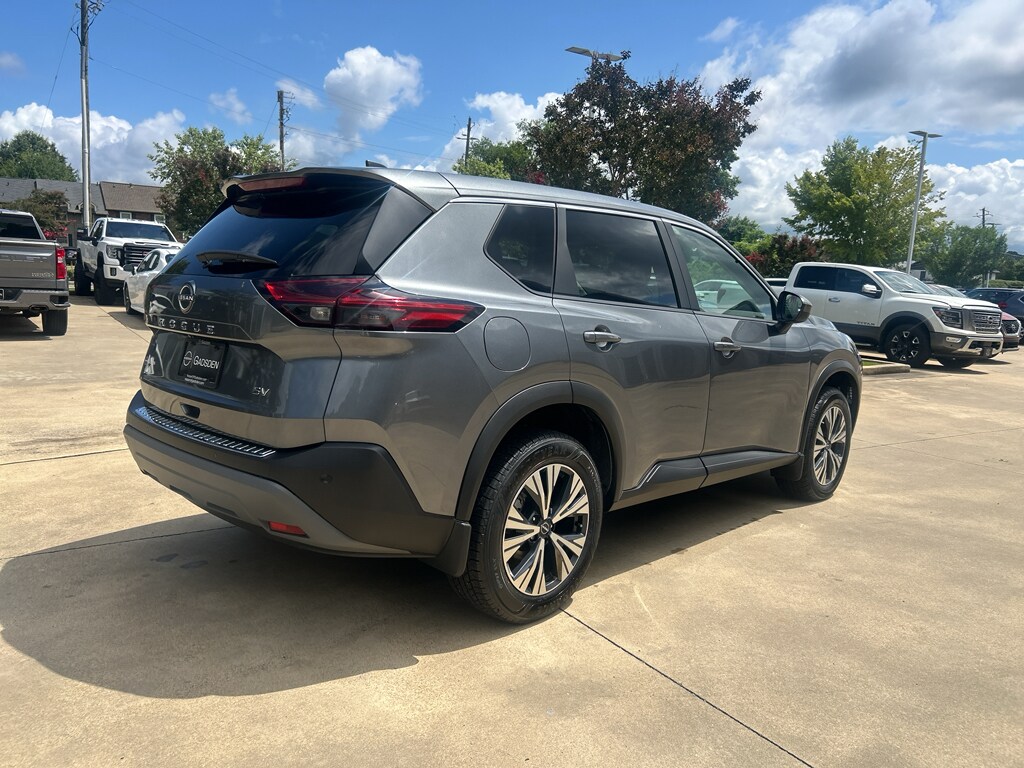 Used 2023 Nissan Rogue SV Sport Utility