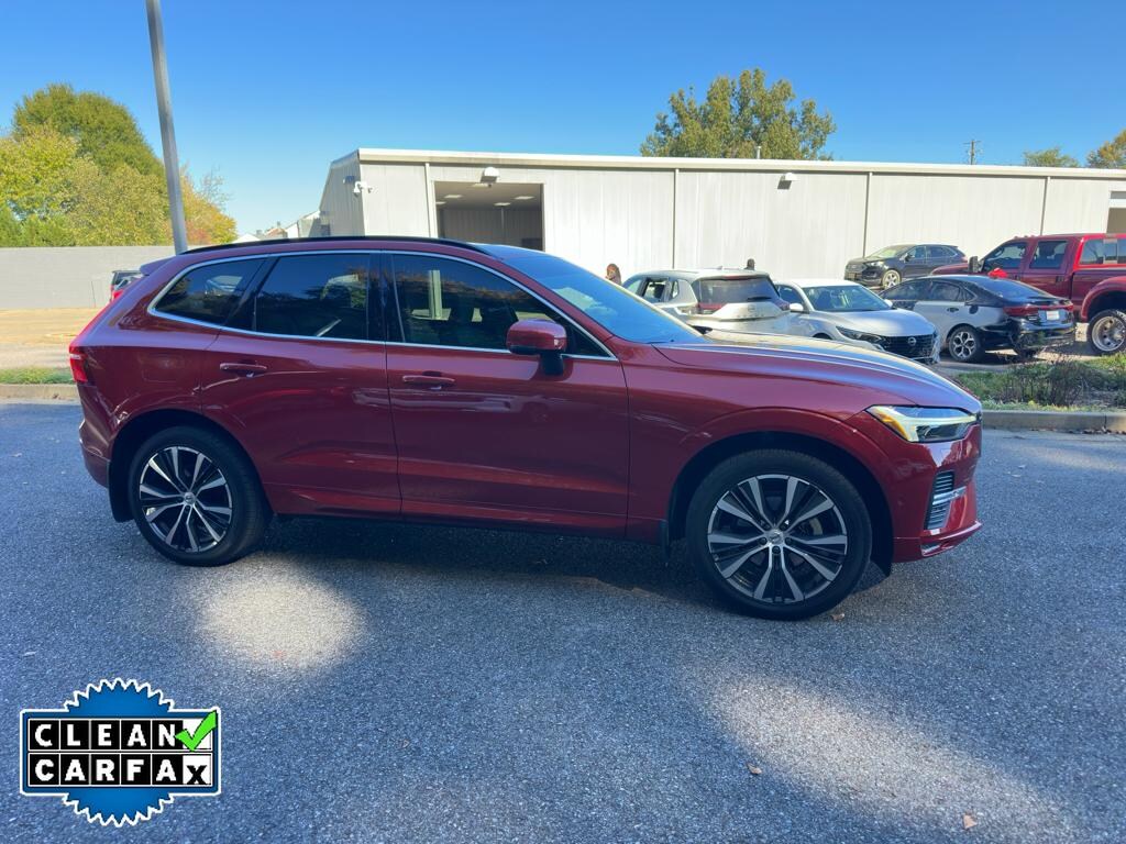 Used 2022 Volvo XC60 Momentum Sport Utility