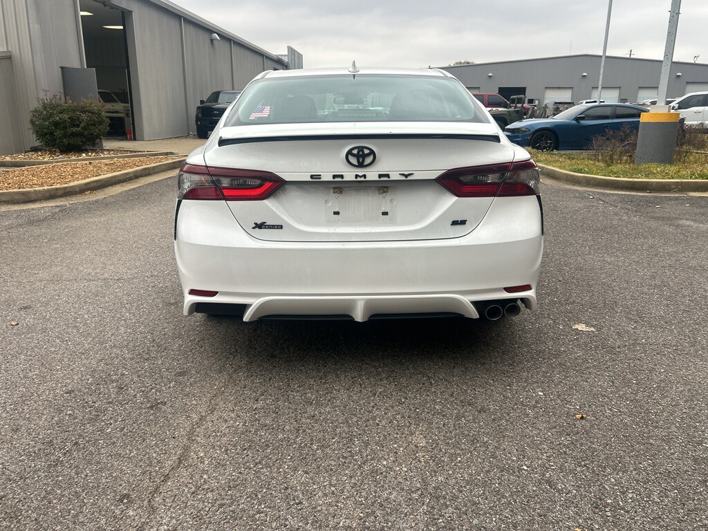2024 Toyota Camry SE photo 4