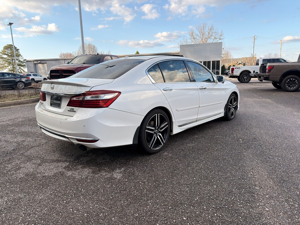 Used 2016 Honda Accord Touring Sedan