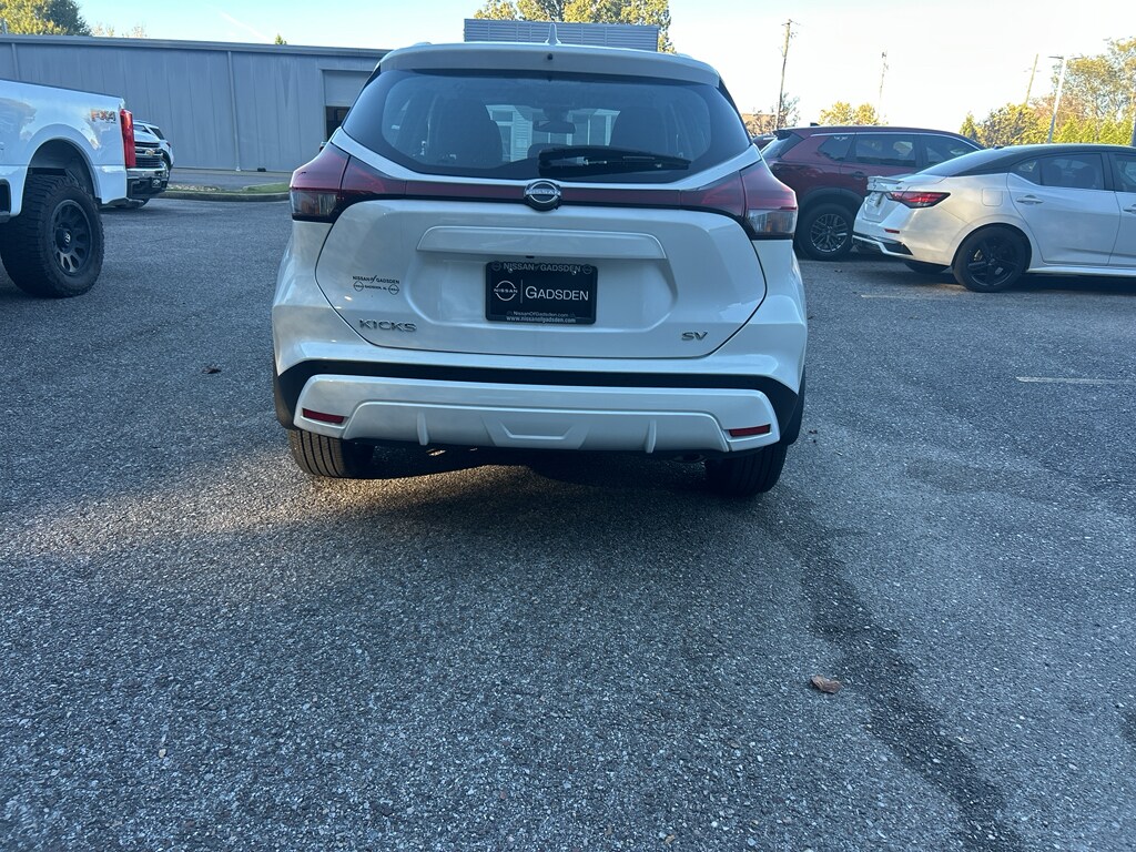 2024 Nissan Kicks SV photo 4