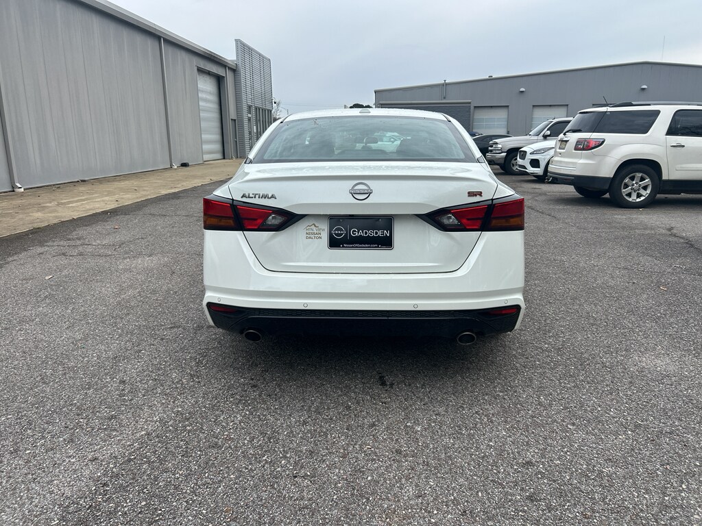 2024 Nissan Altima 2.5 SR photo 4