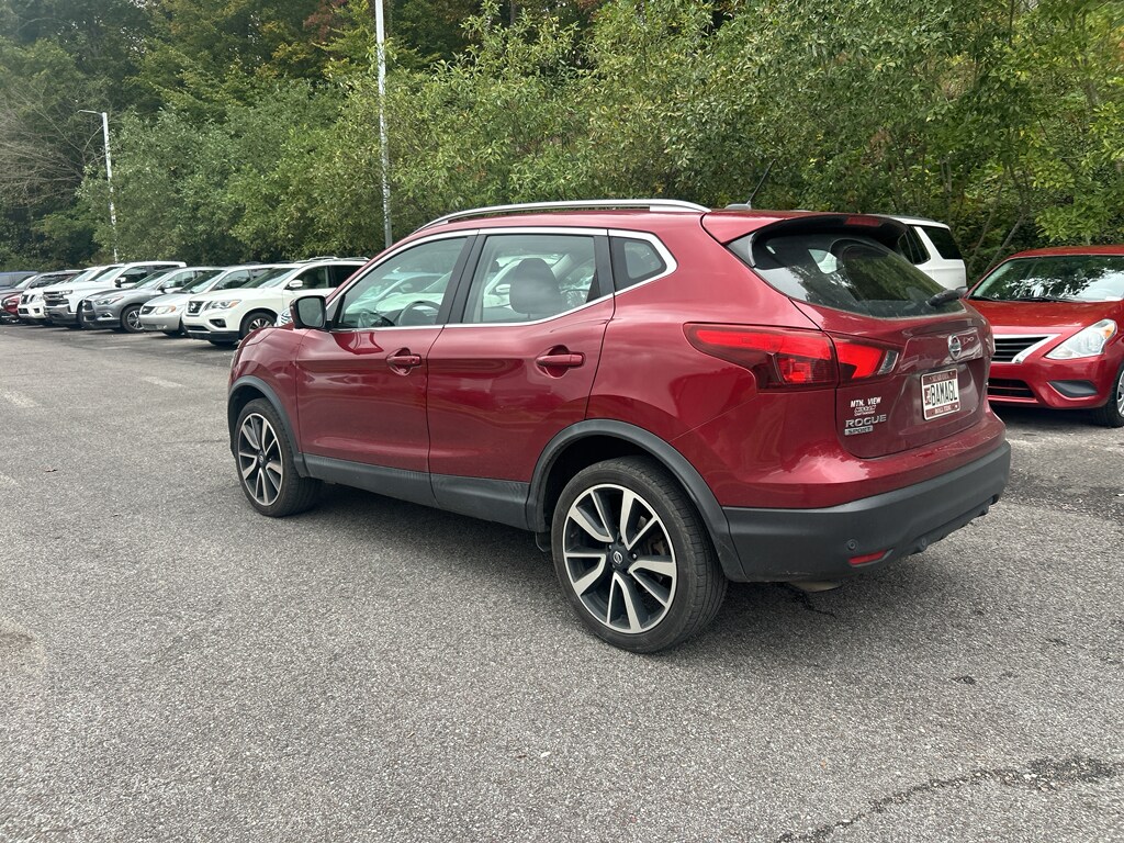 Used 2019 Nissan Rogue Sport SL Sport Utility