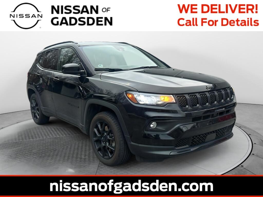 Used 2023 Jeep Compass Altitude Sport Utility